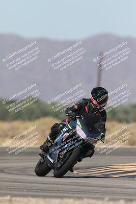 media/Oct-13-2025-Moto Forza (Mon) [[a66d839500]]/4-C Group/Session 3 (Turn 16)/